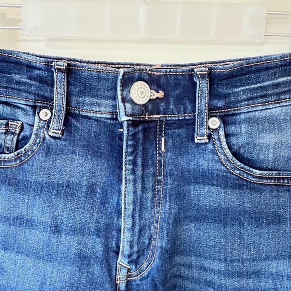Express Blue Jean Shorts High-Waisted Cuffed - Picture 2 of 6